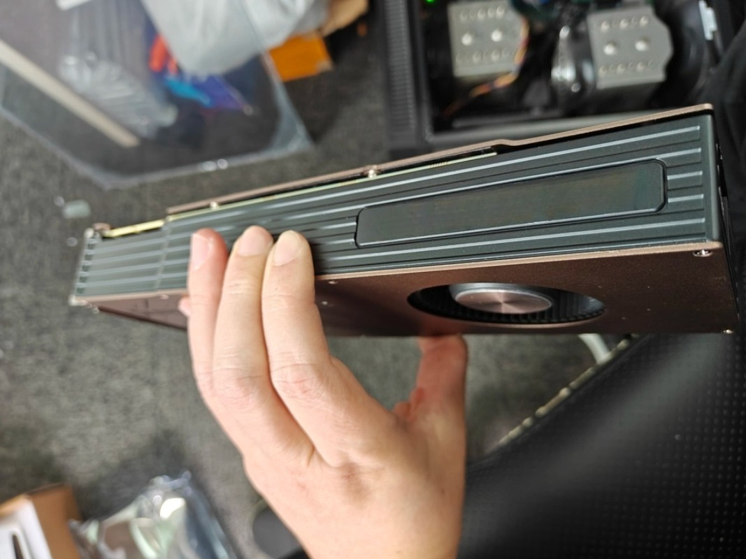 RTX 3090 Independent Graphics  - Ai Deep Learning Workstation Gpu 24Gb 评论和价格